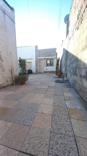 Casa En Venta En La Plata.