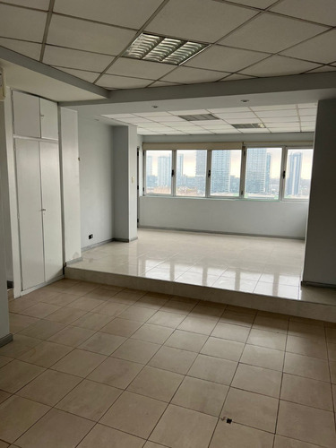 Imagen 3 de 11 de Oportunidad Ideal Oficinas Con Hermosa Vista