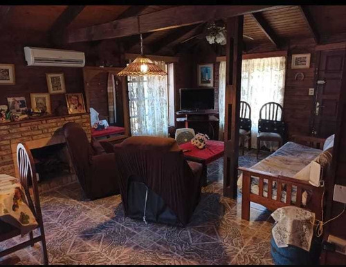 Imagen 4 de 14 de Chalet Con 3 Dormitorios 2 Baños Picina Y Barbacoha