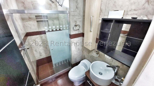 Imagen 9 de 27 de Apartamento Un Nivel Remodelado En Calle Cerrada En Venta En Los Naranjos Humboldt Caracas