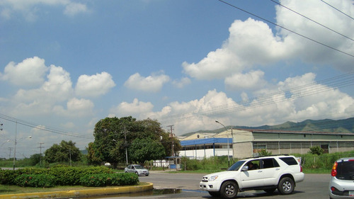 Meb Vende Terreno Comercial De 96.832m² Carretera Los Guayos Guacara 240431