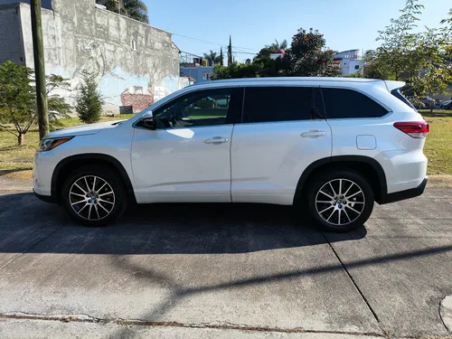 Toyota Highlander 3.5 Limited At