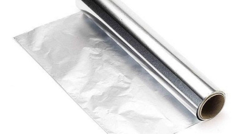 Imagen 1 de 1 de Papel De Aluminio Grueso 16 Micrones, 21 M Largo, 30cm Ancho