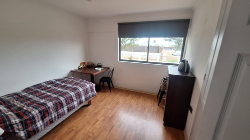 Amplio Departamento, Excelente Ubicación, Vende Dueño