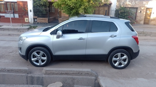 Imagen 7 de 11 de Chevrolet Tracker 2016 1.8 Ltz+ Awd At 140cv