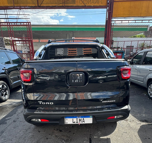 Fiat Toro 1.8 Endurance 16v Flex 4x2 Aut. 4p