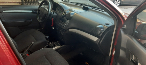 Imagen 7 de 9 de Chevrolet Aveo Ls