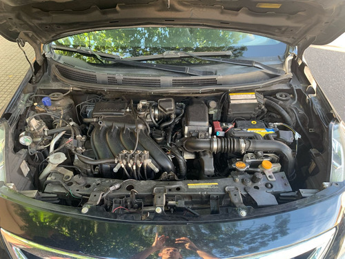 Nissan Versa 1.6 Sense