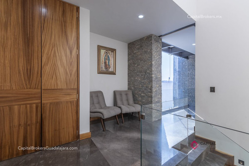 Residencia De Lujo En Venta Puerta Del Bosque Andares