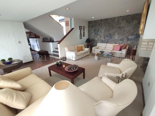 Imagen 1 de 15 de Casa En Venta En Alto Hatillo 21-27918