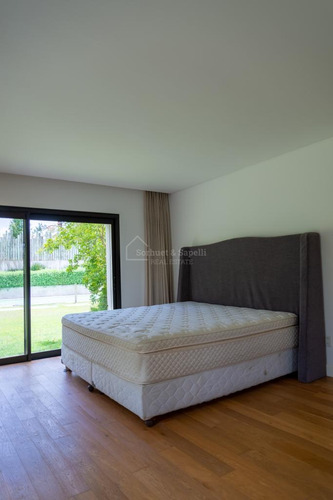 Imagen 18 de 22 de Divina Casa En Barrio Carmel !