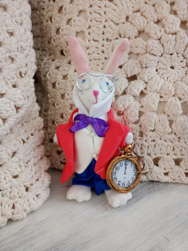 Personajes De Cuentos Alicia En El País De (muñecas Waldorf)
