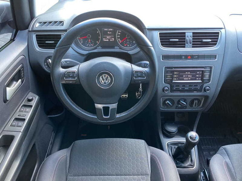 Imagem 9 de 15 de Volkswagen Crossfox 1.6 Gii 2014