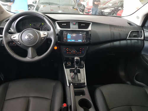 Nissan Sentra Sv 2017 - Flex - Automático