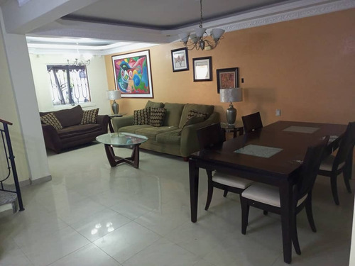 Imagen 8 de 16 de Se Alquila Hermoso Townhouse En San Diego, Res Aves Del Paraíso.(semi Amoblado) Y.l.