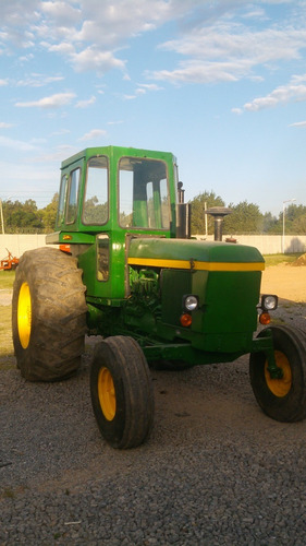 John Deere 3350