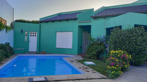 Casa En San Nicolas De Los Arroyos