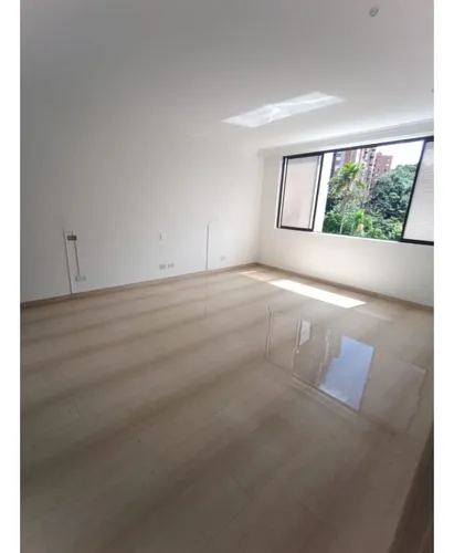 Apartamento En Venta Los Balsos