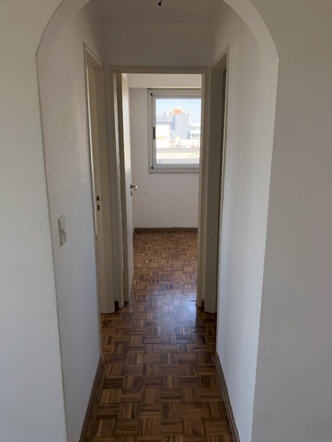 Dueño Vende Sin Comisión! 3 Ambientes Con Vista Al Río. Apto Crédito. Bajas Expensas