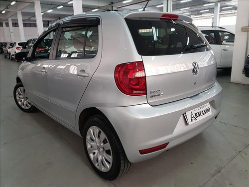 Imagem 2 de 7 de Volkswagen Fox 1.0 Mi Trend 8v