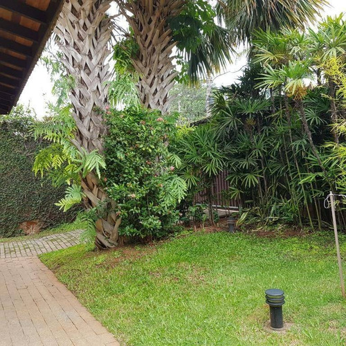 Imagem 3 de 26 de Casa Espetacular Com Quadra, Piscina E Muito Verde, Terreno De 1121 M² ! - Ca1024
