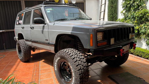 Jeep Cherokee Xj , 4x4, Aut. 1998