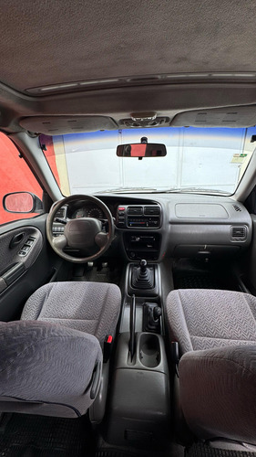 Chevrolet Grand Vitara 2.0
