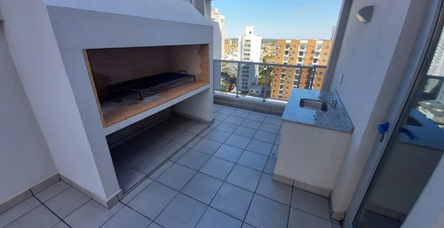 Imagen 17 de 18 de Oficina O Monoambiente Con Balcon Al Frente