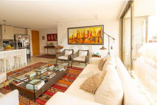 Venta Moderno Departamento Duplex Vitacura