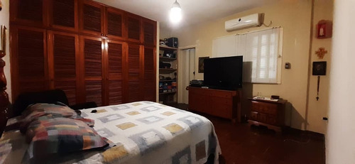 Imagen 8 de 11 de Casas En Venta El Toro Las Delicias 04121990156