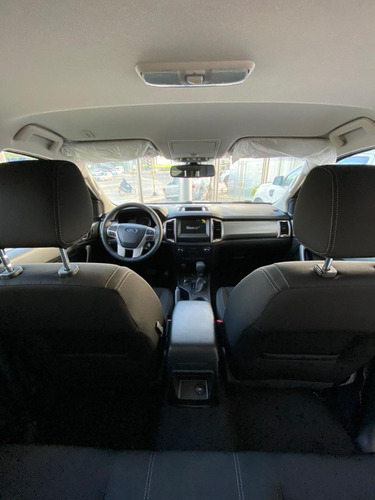 Imagen 6 de 12 de Ford Ranger Xlt 3.2 4x4 2023