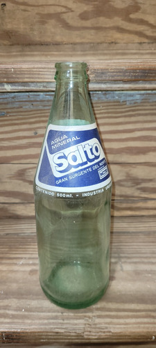 Botella Vacia Agua Salto Sin Tapa