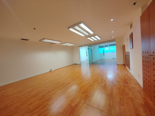 Excelente Oficina En Renta En Torre Wtc De 60 M2