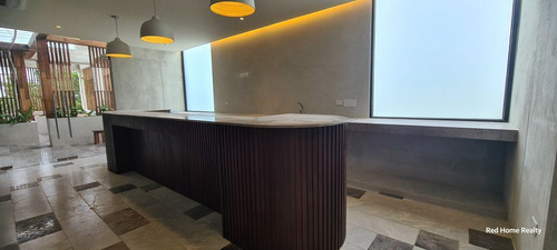 Departamento, En Privada, En Zona Norte A 2 Cuadras De La Isla. Venta
