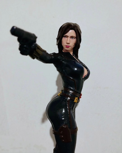 Figura De Black Widow  (Reacondicionado)