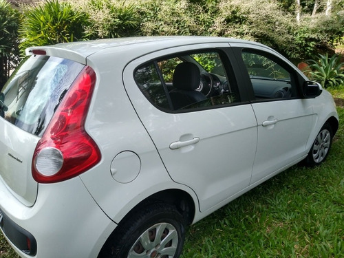 Fiat Palio 2015 1.0 Attractive Flex 5p