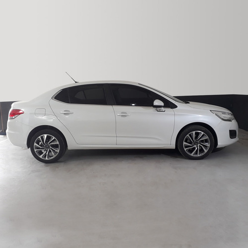 Imagen 4 de 20 de Citroën C4 Lounge Feel At 6