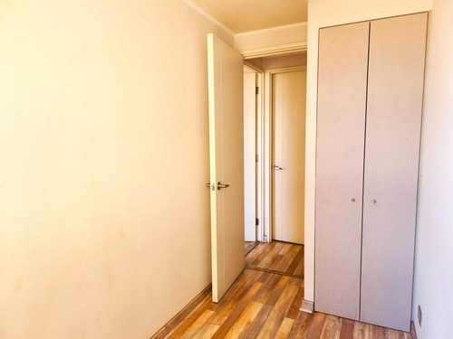 Arriendo Depto 2d Con Gc Incluidos/e Central (83499)
