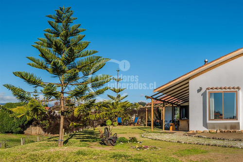 Casa En Venta De 3 Dorm. En Puchuncaví