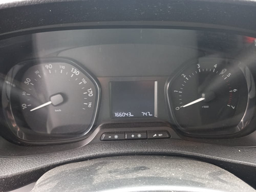 Imagen 11 de 14 de Peugeot Expert Premium 2.o Mec. Diesel 2019