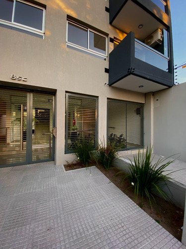 Imagen 6 de 17 de Venta Departamento Moron - Sin Comision - Entrega Inmediata
