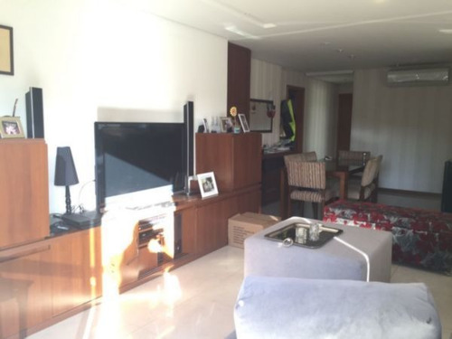 Imagem 15 de 19 de Apartamento Petropolis Porto Alegre - 1585