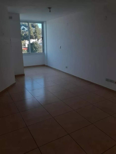 Venta! Dpto Con Patio 1 Dorm. Julio A. Roca 935, B Gemes.