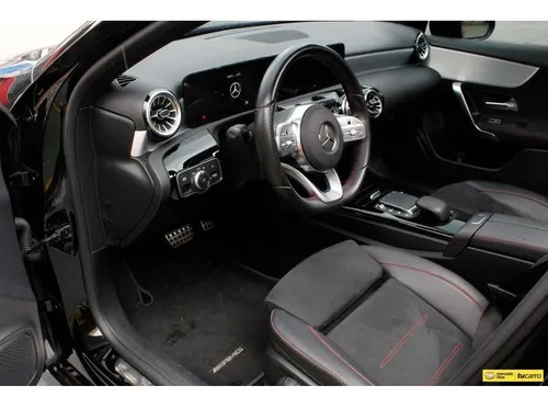 Mercedes Benz A200 1.4 Amg Sedan 2023