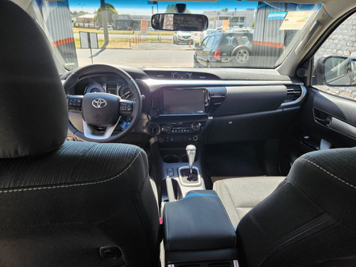 Toyota Hilux 4x4 Dc Srv 2.8 Tdi 6 At Har Modelo 2024 0km