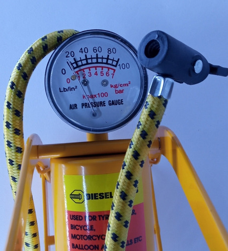 Imagen 5 de 6 de Bomba De Pie 100 Psi Con Medidor De Presion Diesel Tools