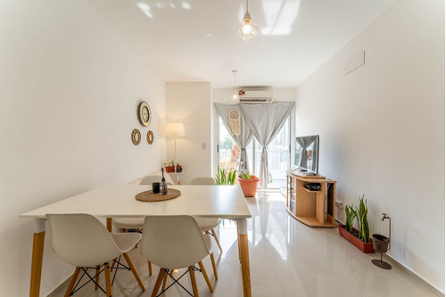 Departamento 3 Amb Balcón Y Parrilla. Amenities