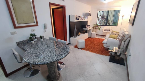 Imagen 2 de 13 de En Venta Apartamento En Agua Blanca
