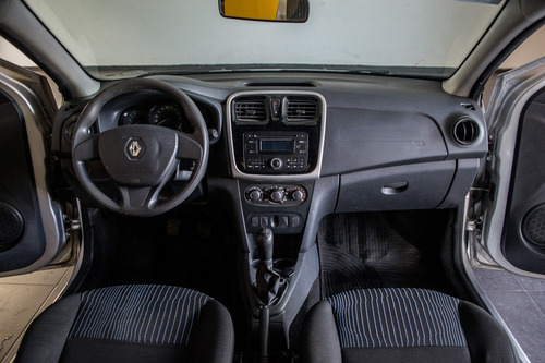 Imagen 8 de 15 de Renault Sandero 1.6 Expression Pack 90cv 2017 Ab033 Lum