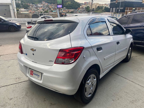 Imagem 4 de 8 de Chevrolet Onix 2018 1.0 Joy 5p